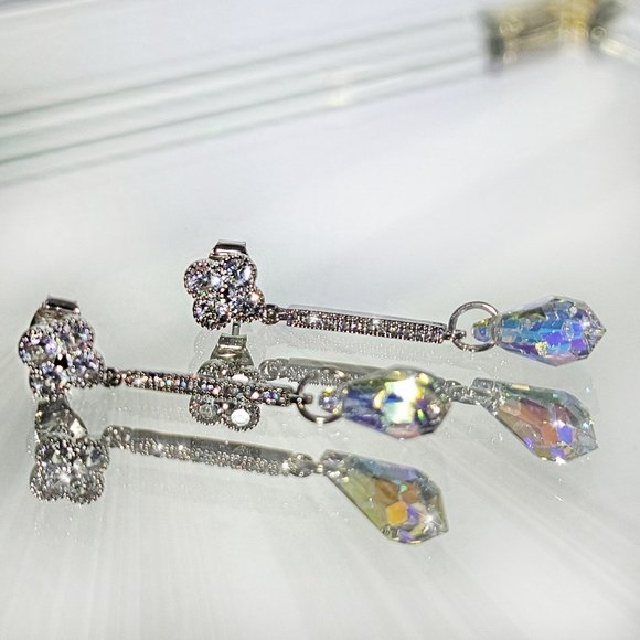 Silver Plated Crystal Clover Drop Earrings Made with Swarovski Crystal Pendant - Picture 5 of 6